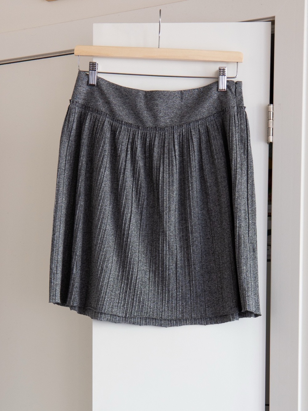 Women's Gray Pleated Skirt